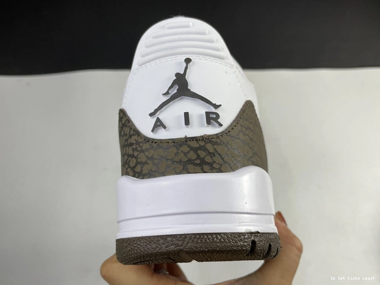 Mocha - 3 Retro 136064-122 (2018) Jordan 0113